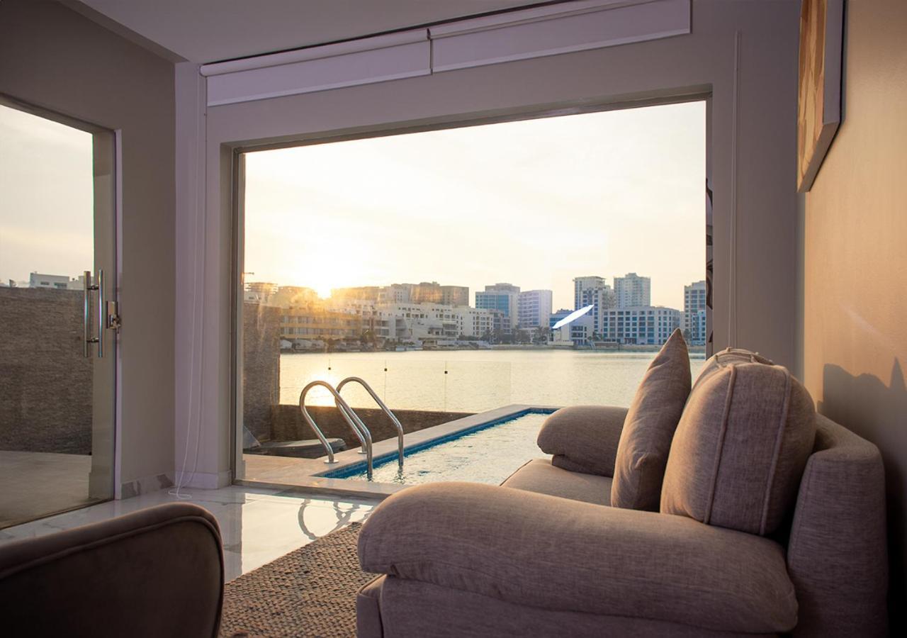 Sea Loft Villas Manama Exterior foto